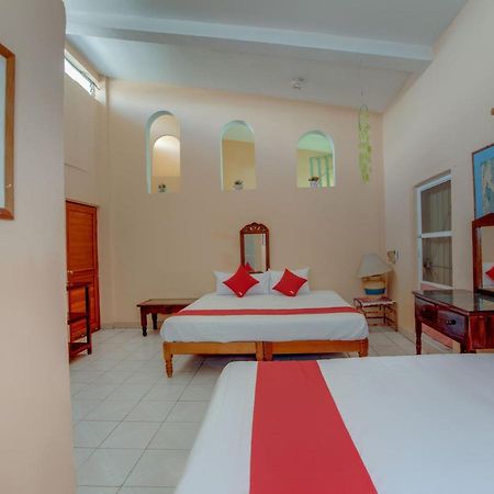 Oyo Hotel Casa Ada Zihuatanejo Eksteriør billede