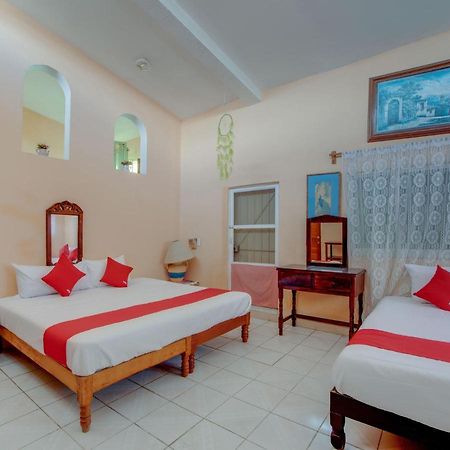 Oyo Hotel Casa Ada Zihuatanejo Eksteriør billede
