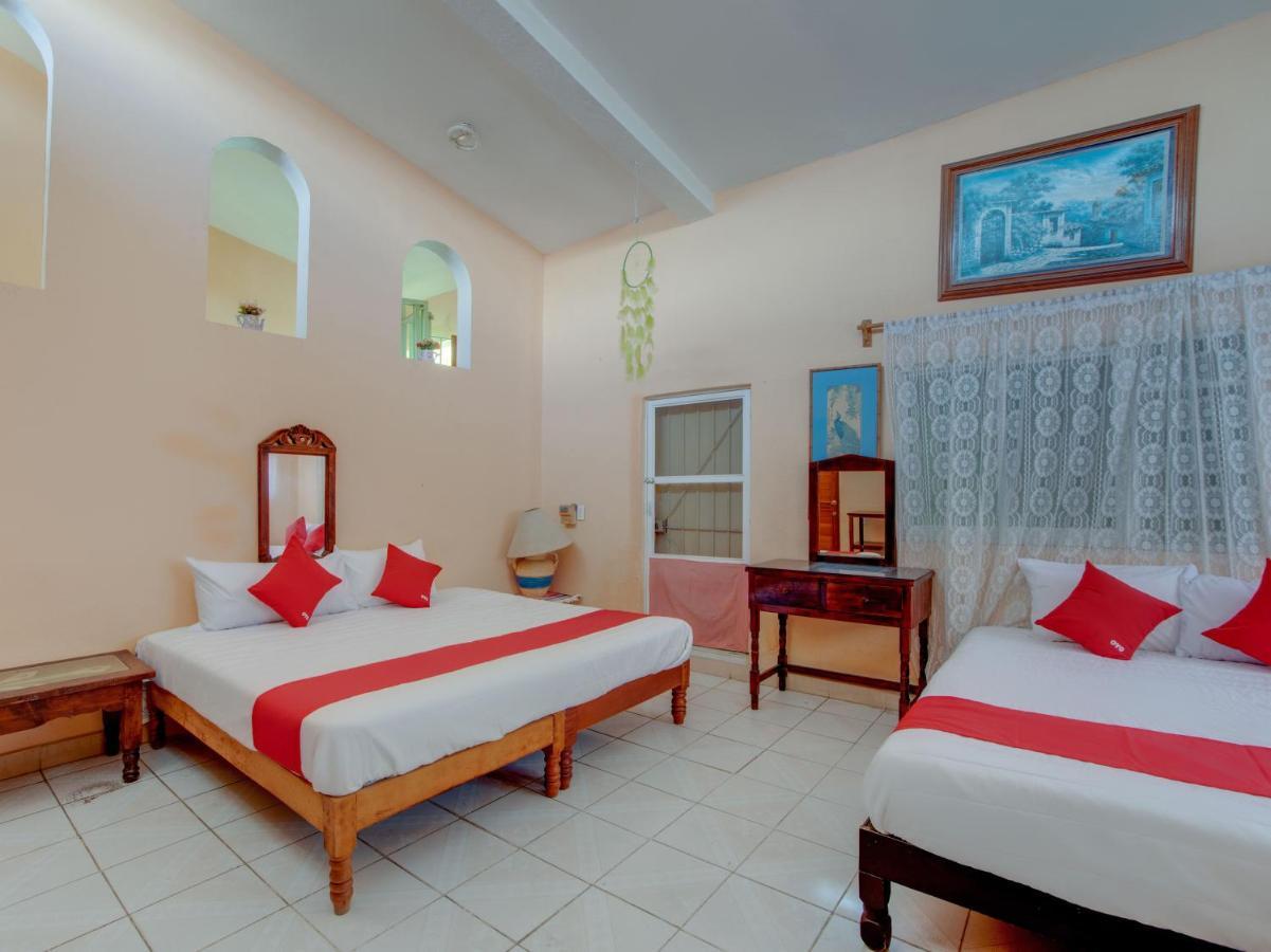 Oyo Hotel Casa Ada Zihuatanejo Eksteriør billede