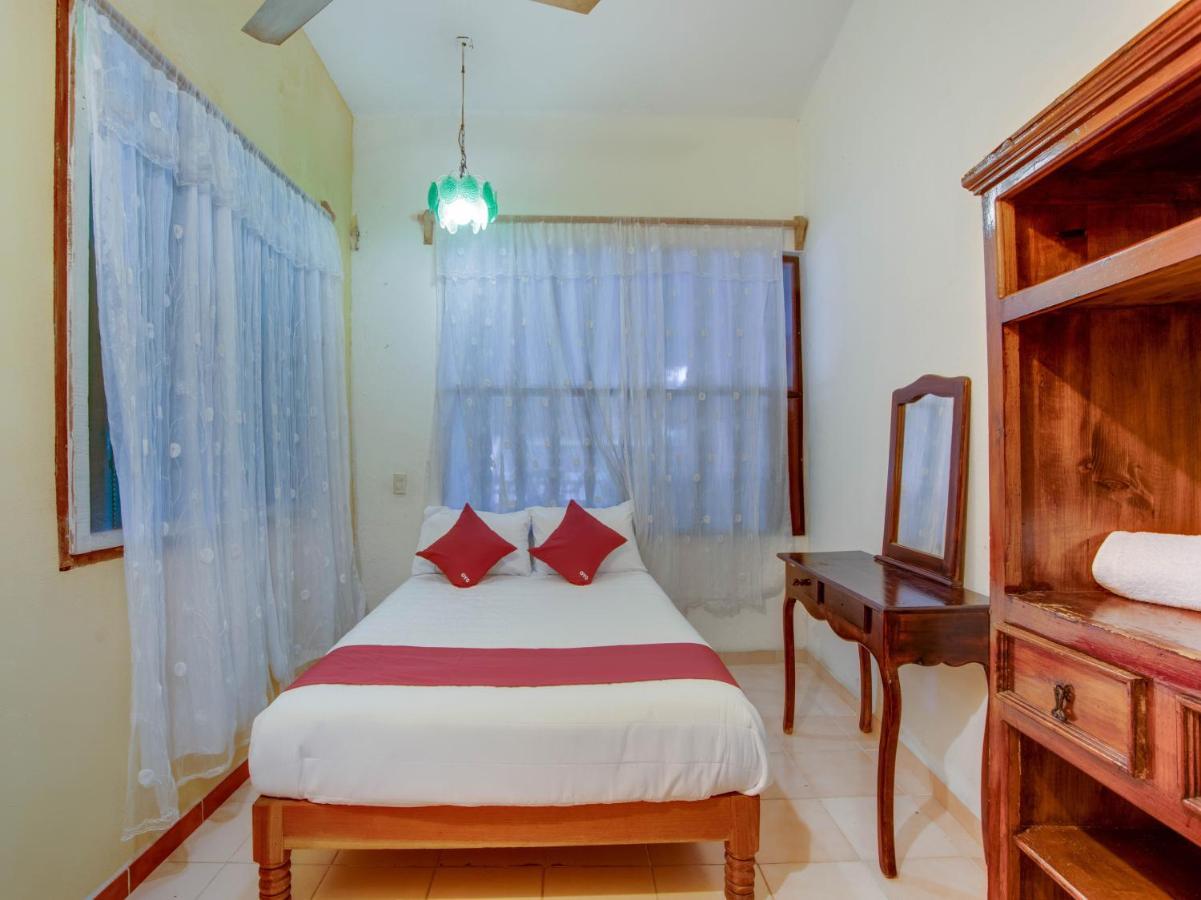 Oyo Hotel Casa Ada Zihuatanejo Eksteriør billede
